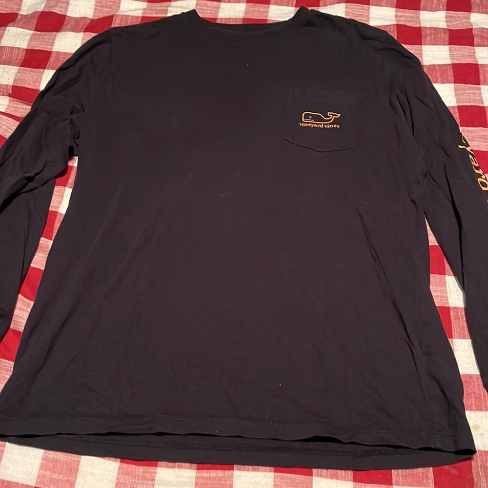 Size medium
Black  logo design
No stains or issues